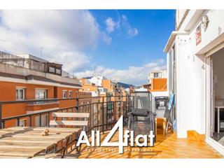 Lloguer tic  Empries. Estudio amueblado con terraza privada y trastero en pubilla case