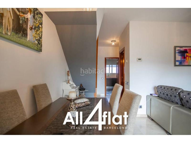 Foto 0f46600f-6479-48ed-9e14-b8aee180edb6. Dúplex amb calefacció a Sant Andreu de Palomar Barcelona