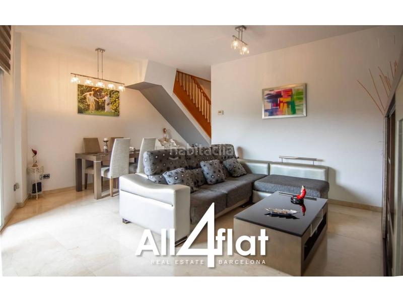 Foto 2d5f479e-5966-4f19-b4a6-436f9219c3ae. Dúplex amb calefacció a Sant Andreu de Palomar Barcelona