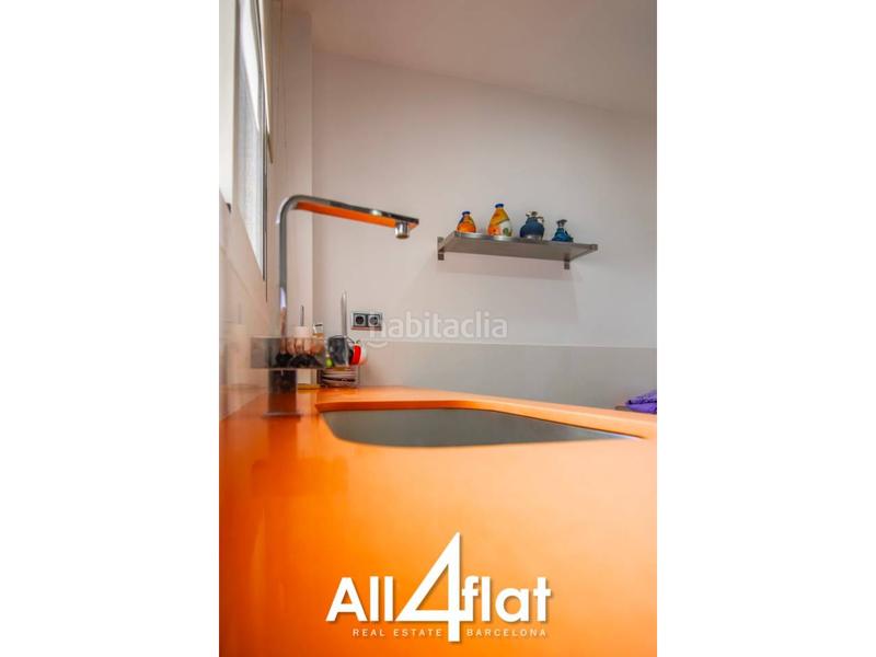 Foto 37bc06a5-9784-4753-9821-efbecc08fdb4. Dúplex amb calefacció a Sant Andreu de Palomar Barcelona