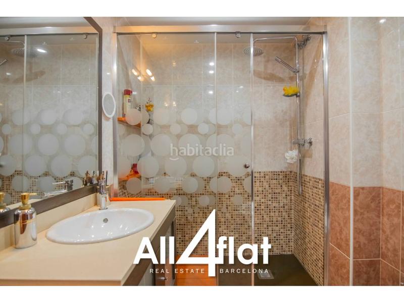 Foto 56a13219-01f1-437e-a946-63201795f9af. Dúplex amb calefacció a Sant Andreu de Palomar Barcelona