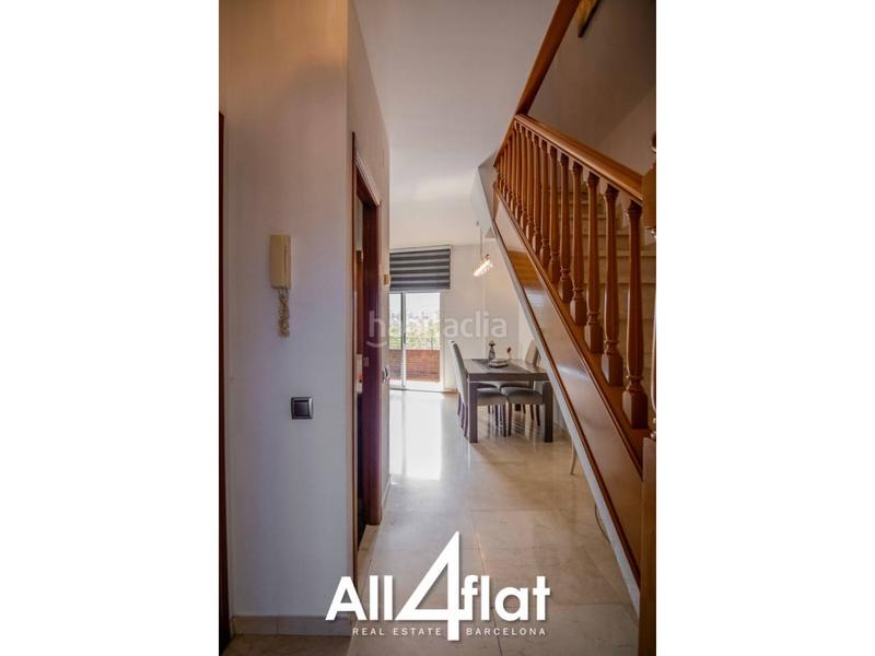 Foto 960d952e-aeb1-4f20-8f64-4b3d47a8bfa4. Dúplex amb calefacció a Sant Andreu de Palomar Barcelona