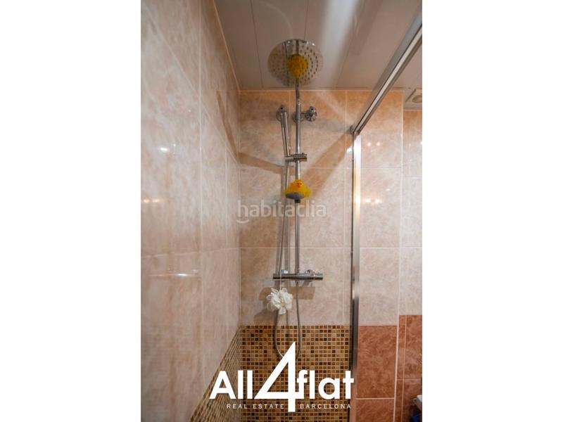 Foto a54404ed-a336-4687-9b17-473d5071f805. Dúplex amb calefacció a Sant Andreu de Palomar Barcelona
