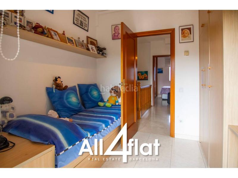 Foto a80fa10d-5af8-4bf6-ba01-65cf0d176036. Dúplex amb calefacció a Sant Andreu de Palomar Barcelona