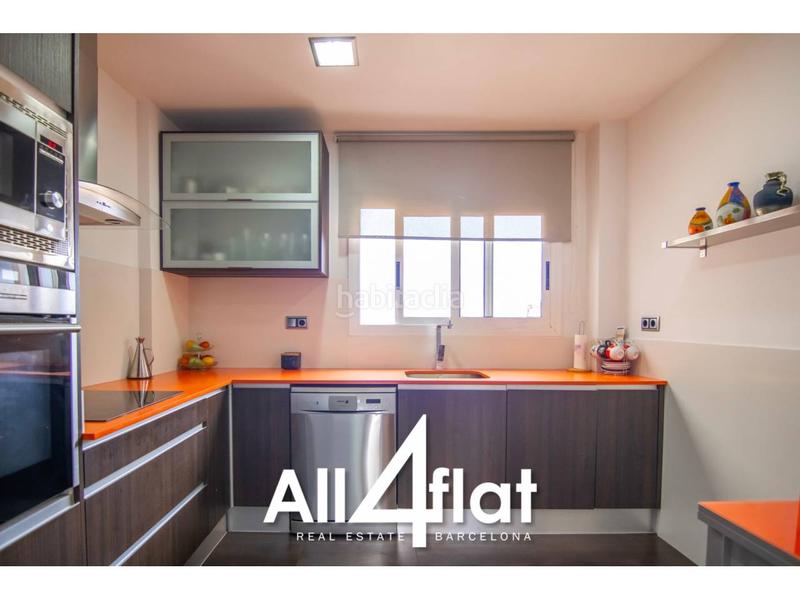 Foto dd08de53-e2a9-4421-905d-1c9860d3b1c4. Dúplex amb calefacció a Sant Andreu de Palomar Barcelona