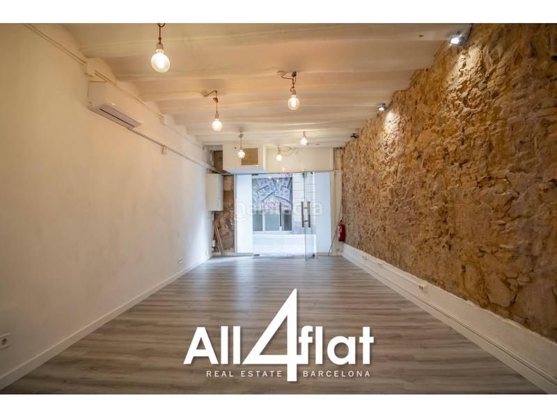 Foto 9c565ee2-a1c9-4033-976b-d9fbd7882cfa. Alquiler local comercial venta de local comercial en el Raval capital en Barcelona