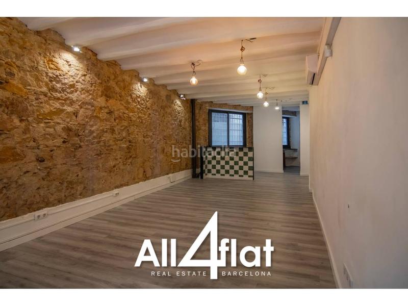 Foto 99bb6da4-894d-4278-b867-f0cb72883105. Business premise in Raval Barcelona