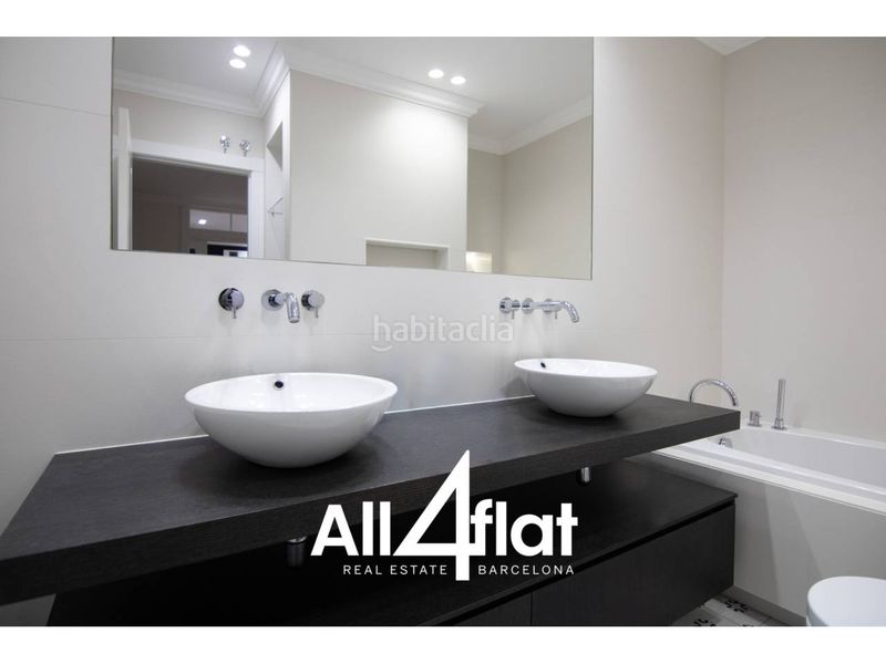Foto 0eca2add-0c13-4cb6-92bf-f365020d9f1c. Piso  de lujo, reformado, de 190 m en sant gervasigalvany, con balcón en una de las zonas más prestigiosas en Barcelona