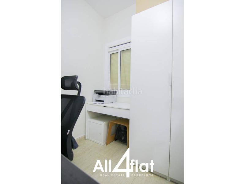Foto 318c0dad-8f31-4cdc-b89f-e74dd7cc7af6. Alquiler piso  en venta de 76 m , en Hostafrancs distribuido en 3 habitaciones, 1 baño, cocina equipada, amueblado. en Barcelona