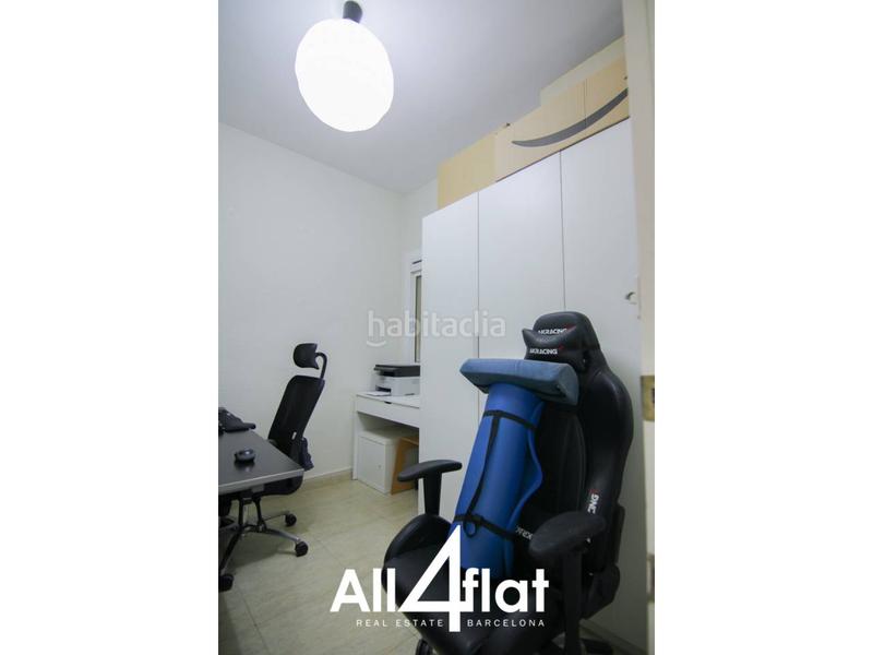 Foto 84b2d20d-f8a0-44e2-ba63-f80b3c938429. Alquiler piso  en venta de 76 m , en Hostafrancs distribuido en 3 habitaciones, 1 baño, cocina equipada, amueblado. en Barcelona