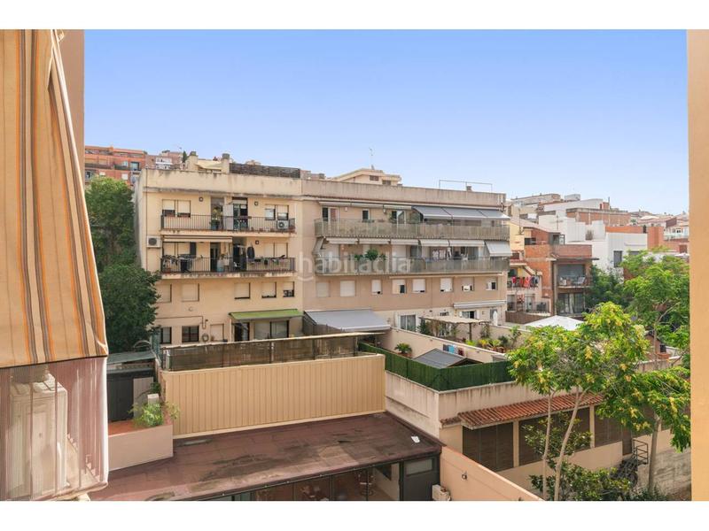 Foto 49039f70-ba2b-4a87-8c91-7ec487e87ff2. Piso  en venta con vistas panorámicas y piscina en vallcarca en Barcelona