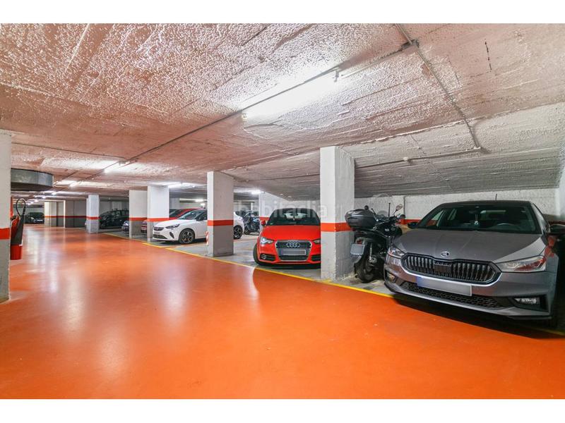 Foto 89bff3a2-52f7-4cc2-bc07-7ba9425960fe. Piso  en venta con vistas panorámicas y piscina en vallcarca en Barcelona