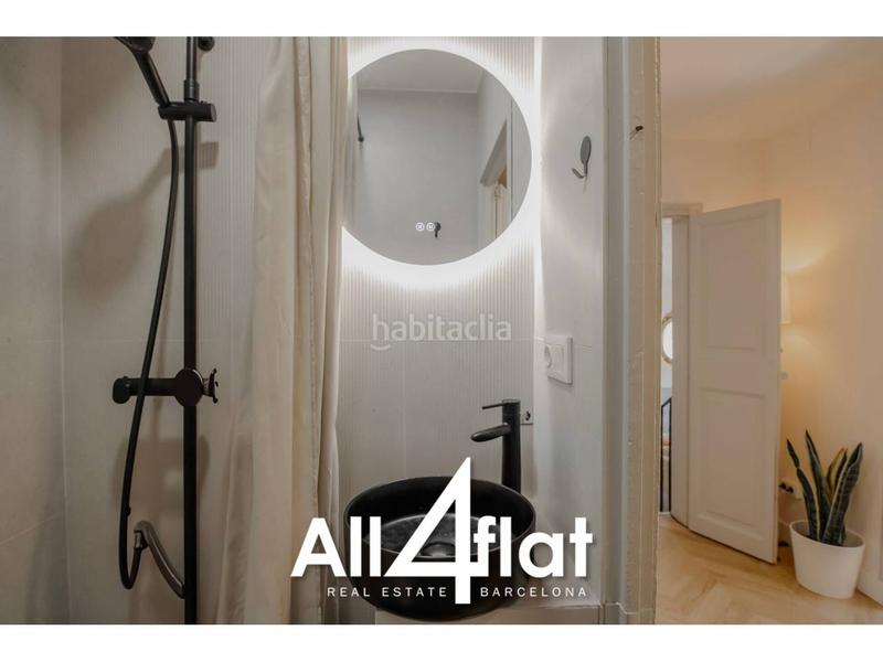 Foto b6a414b9-0fb6-4be5-8d9c-a1487f052ea8. Lloguer pis a St. Pere - Sta. Caterina - El Born Barcelona