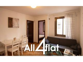 Flat  Bòbiles. Piso luminoso en venta en lhospitalet de llobregat  3 habitacion