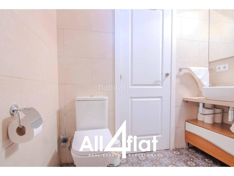 Foto a261e2e2-52a5-47eb-aa37-72b541555e61. Etagenwohnung mit heizung in La Torrassa Hospitalet de Llobregat (L´)