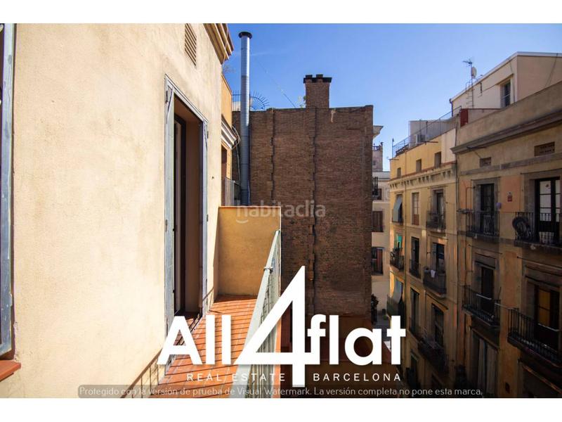 Foto 6be6b33a-6077-4dbb-a8d5-5193f38dd215. Attico con riscaldamento in Raval Barcelona