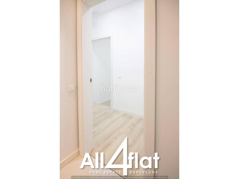 Foto c82a3814-908e-450b-a186-50ca8fa25c67. Business premise in sio 20 in Sants Barcelona