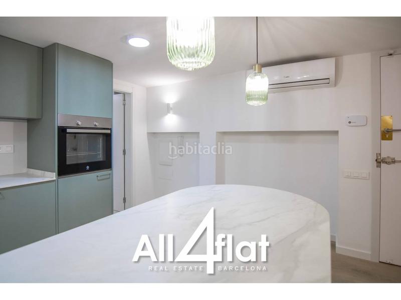 Foto b901f19d-7eed-4cb6-9b8a-35a3795b4f5d. Locale commerciale in Sant Gervasi - Galvany Barcelona