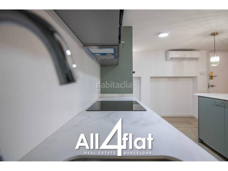 Foto bbbf0938-ba6a-4769-8d8a-b0d42e89814f. Locale commerciale in Sant Gervasi - Galvany Barcelona