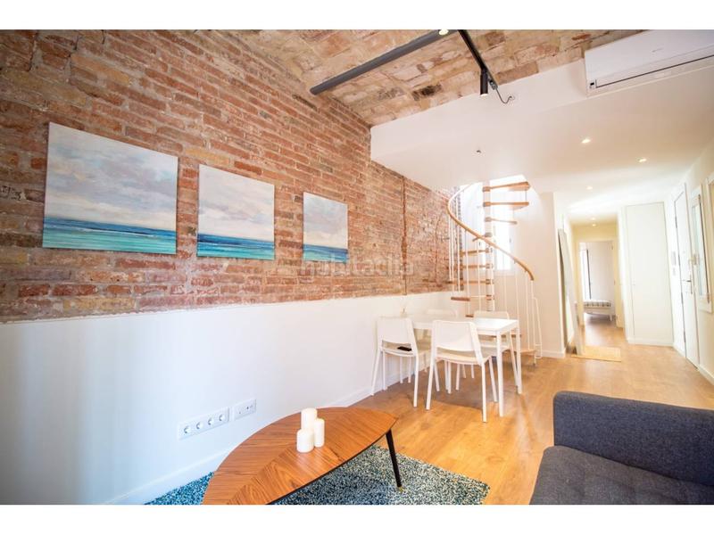 Foto 99fa7407-5536-4c5e-a91c-1e5dc8d67a7f. Location attique avec chauffage dans Raval Barcelona