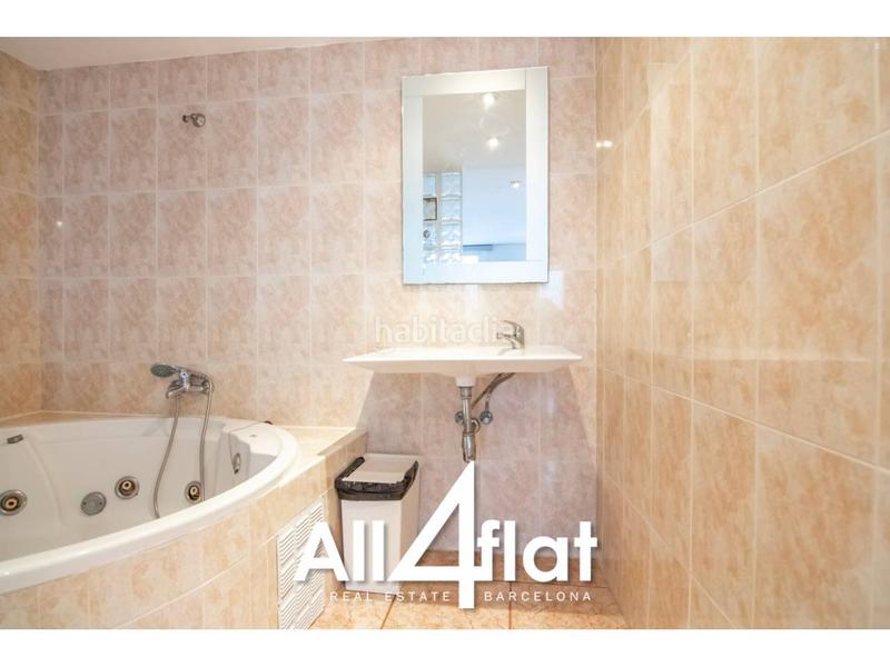 Foto f3cce098-638c-422b-8bf6-2255e016049b. Rent flat in Gòtic Barcelona