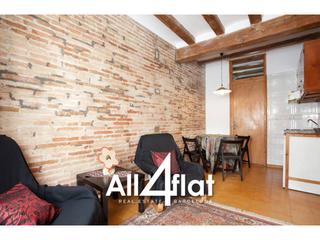 Alquiler Estudio  Perot lo lladre. Estudio de 38m2 con 1 habitación , 1 baño, muy luminoso, totalme