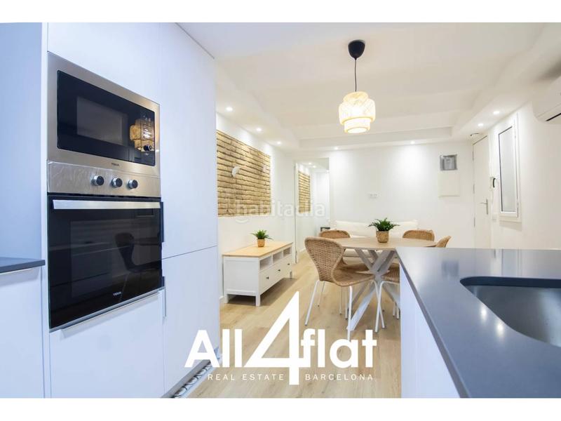 Foto 1400fcd7-8d89-4584-b28b-49728e256f0f. Appartamento in El Poble Sec - Parc de Montjuïc Barcelona