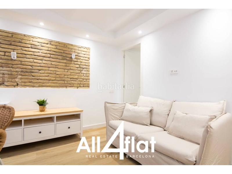 Foto 2f854f1e-261e-4514-bac5-7ce1ca23cf34. Appartamento in El Poble Sec - Parc de Montjuïc Barcelona