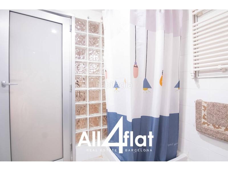 Foto aa65c7df-88fd-461a-b432-b28fb5c17717. Appartamento con riscaldamento in Raval Barcelona