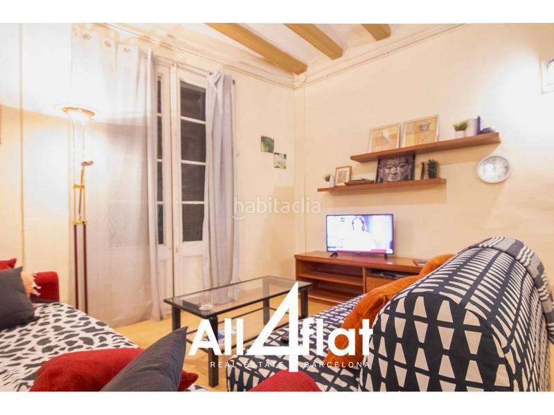 Foto f245a453-cfc6-4aac-b702-4948900f5806. Appartamento con riscaldamento in Raval Barcelona