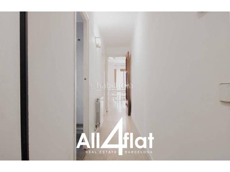 Foto 8819578a-dc3b-4191-9da6-fe36e86c72d2. Rent flat in La Torrassa Hospitalet de Llobregat (L´)