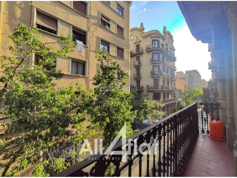 Foto 784c6e37-213f-48c1-8cf0-54aedb4677cc. Miete etagenwohnung mit heizung in El Poble Sec - Parc de Montjuïc Barcelona