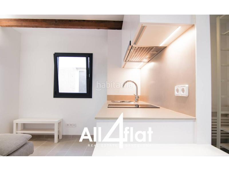 Foto c1feb6ec-c95c-4f5b-a2d4-65b93d83d009. Location attique avec chauffage dans El Clot Barcelona