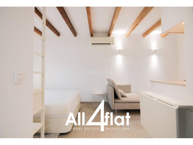 Foto 91277c08-8ed4-4aaa-83ca-6ccae3ddcd39. Miete dachwohnung mit heizung in El Clot Barcelona
