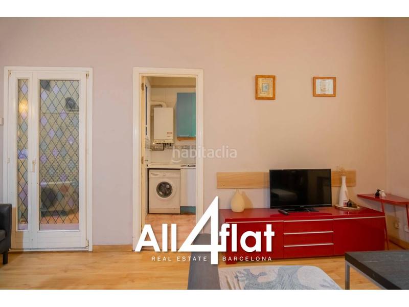 Foto d587bcfe-a3cb-42db-897b-2536a56e5256. Rent flat with heating in Gòtic Barcelona