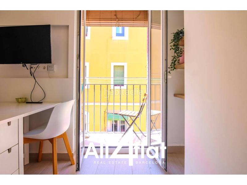 Foto 9230e2f6-f346-43b3-b6c4-980d3d8c1274. Miete etagenwohnung mit heizung in Barceloneta Barcelona