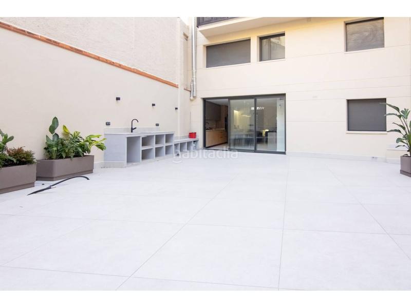 Foto 7b9d461e-a33c-40ad-9921-c4b8fcddf7eb. Lloguer dúplex amb calefacció a Guinardó Barcelona