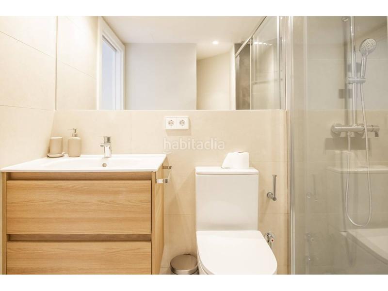 Foto 928d9184-ff3a-48de-97f8-d580f0d7fcf8. Location duplex avec chauffage dans Guinardó Barcelona