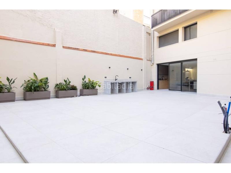 Foto 330cad62-c30c-464e-9dc7-6673fedf66fb. Miete zweistöckige wohnung mit heizung in Guinardó Barcelona