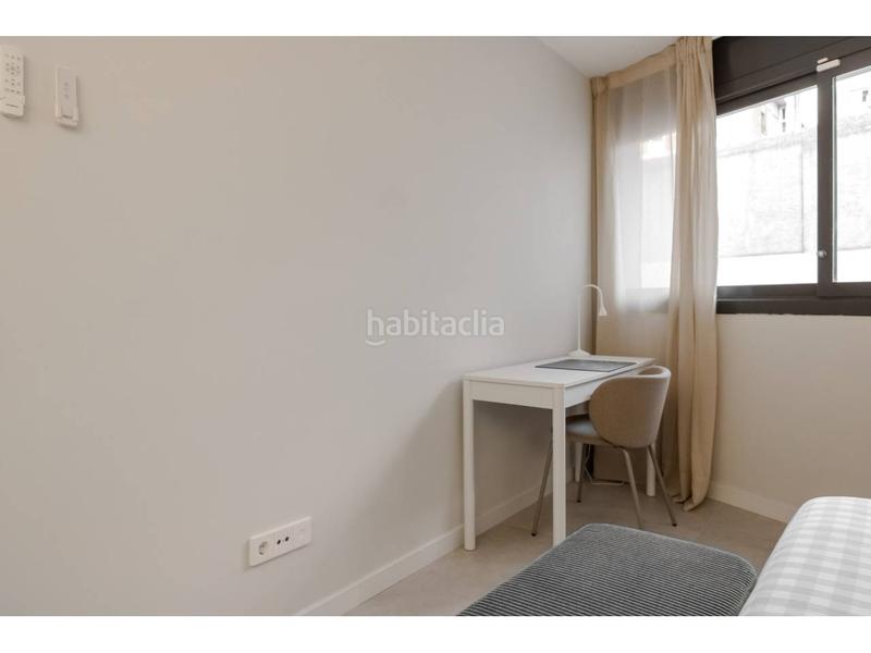 Foto cd49eee0-24fd-4811-aa4b-ea9e3705dd57. Rent duplex with heating in Guinardó Barcelona