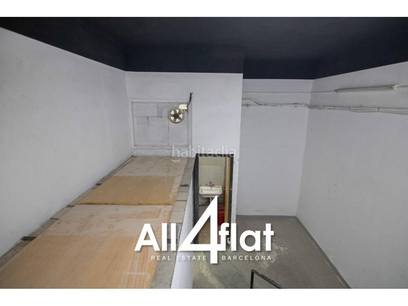 Foto 91826e30-b2bc-4370-9960-5582dd2e9628. Alquiler local comercial amplio local en planta baja en zona comercial dEl Clot en Barcelona