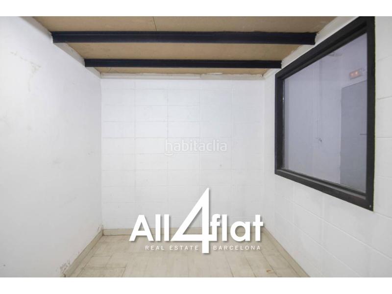 Foto aaf43e11-c6ef-458f-b4e6-8359bfa5dacd. Location local commercial dans El Clot Barcelona