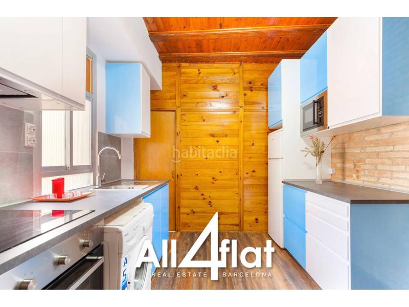 Foto a1face1e-ea2b-4714-92f7-3040b0d081ee. Location appartement avec chauffage dans Raval Barcelona