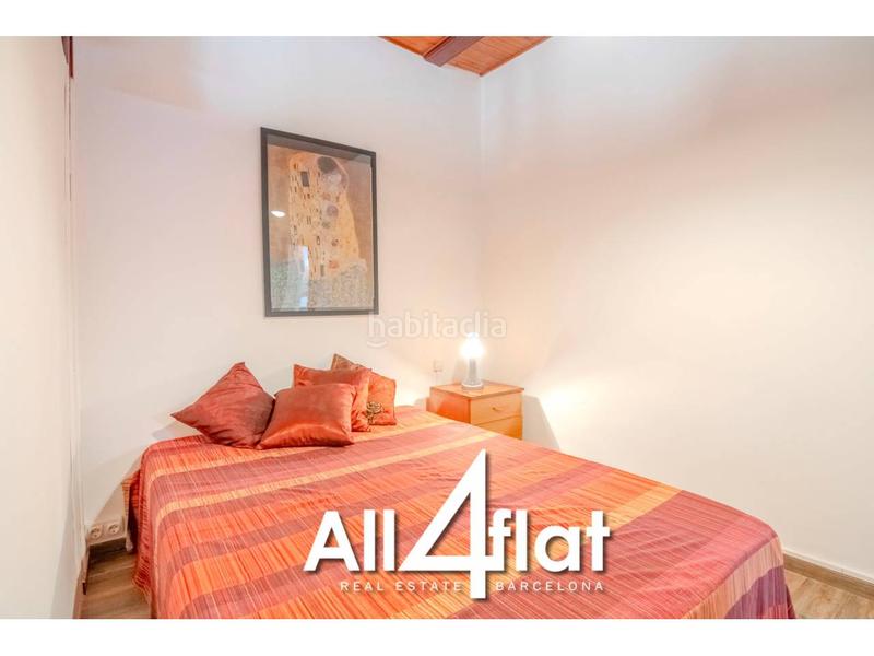 Foto 6f8c52ec-80ab-418b-a1b9-4b095c213f32. Rent flat with heating in Raval Barcelona