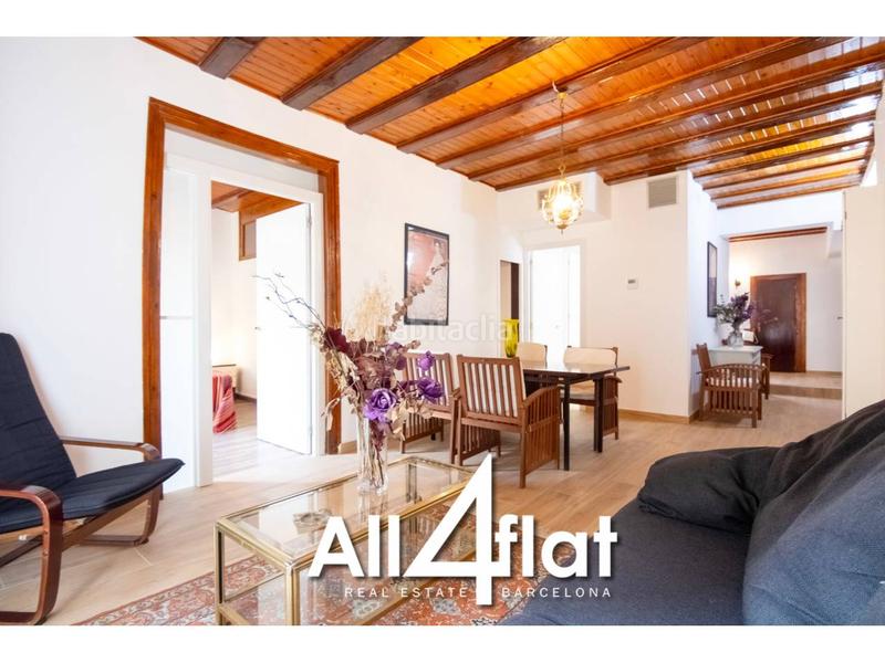 Foto 960842c3-d9ca-44a4-93e1-964b0fdbbd21. Rent flat with heating in Raval Barcelona