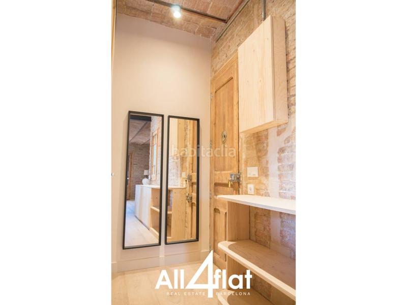 Foto 59ea127e-d503-4cf1-818b-e557d8e90f1b. Miete etagenwohnung mit heizung in Hostafrancs Barcelona