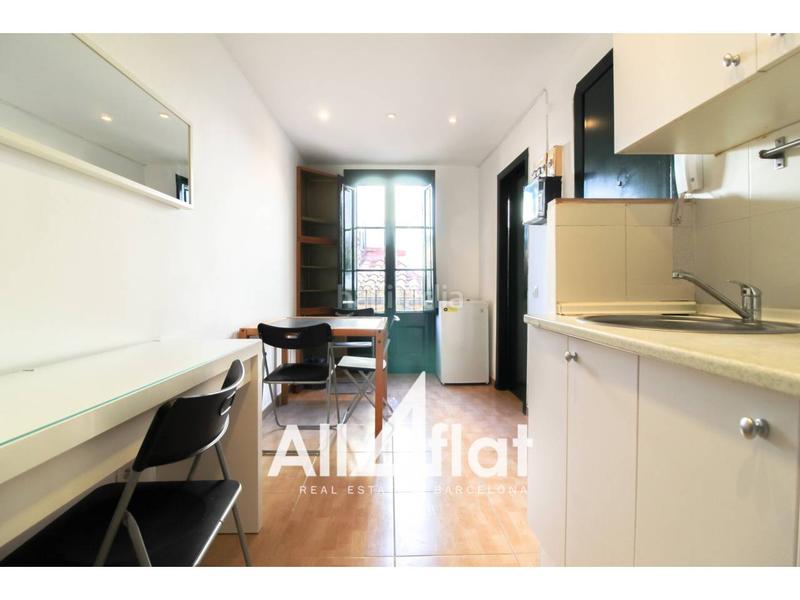 Foto 0ce17a75-fb74-4afd-a553-44543fb102b7. Etagenwohnung in Gòtic Barcelona