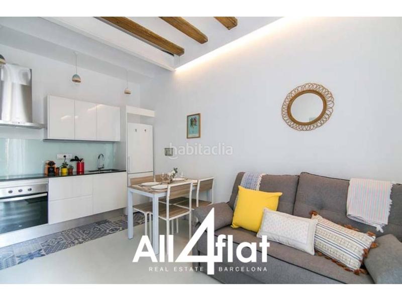 Foto 19f13d01-fcf7-4b86-bc10-dcf9e377a03d. Affitto appartamento con riscaldamento in Raval Barcelona