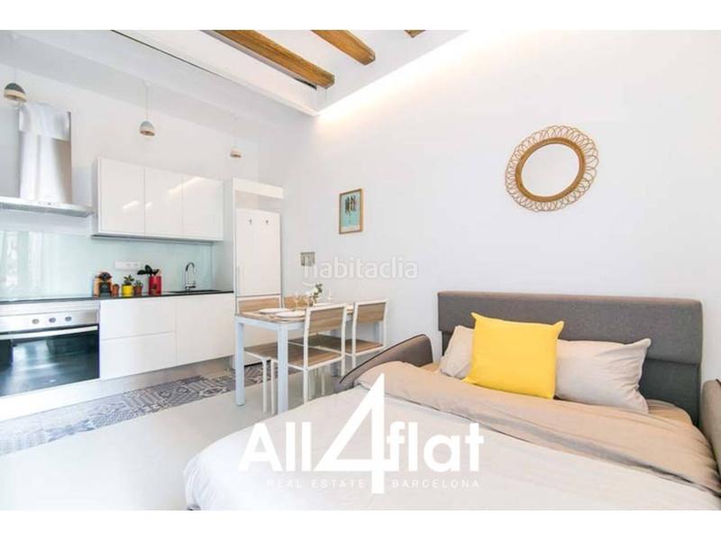 Foto 7e2c8b35-485f-4144-a005-1ab6695e890a. Affitto appartamento con riscaldamento in Raval Barcelona