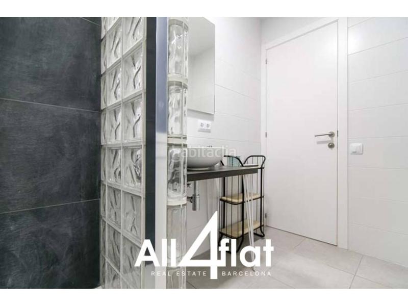 Foto ccea652a-1562-43d0-bbc5-0ce2f6ac8e94. Affitto appartamento con riscaldamento in Raval Barcelona